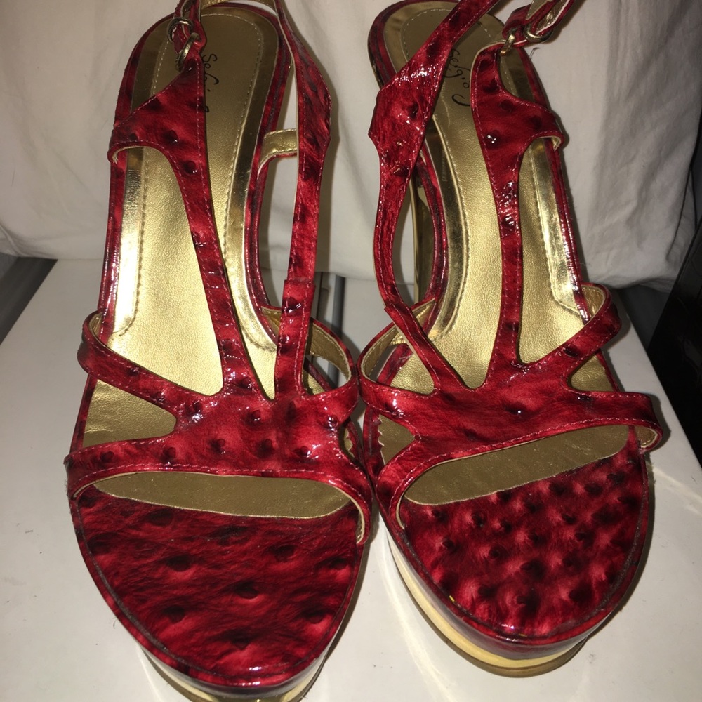 Red heels 👠 - Picture 4 of 4